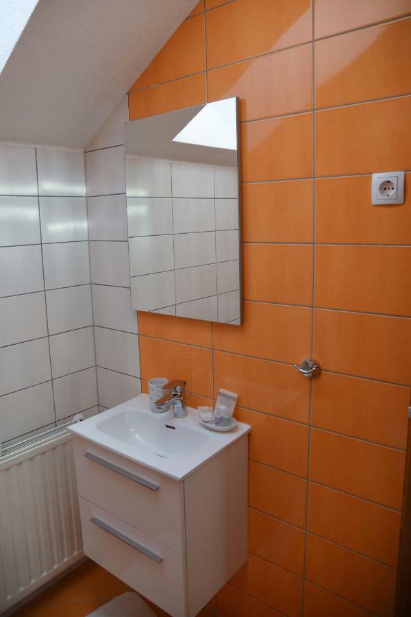 Apartman ליבנו מראה חיצוני תמונה